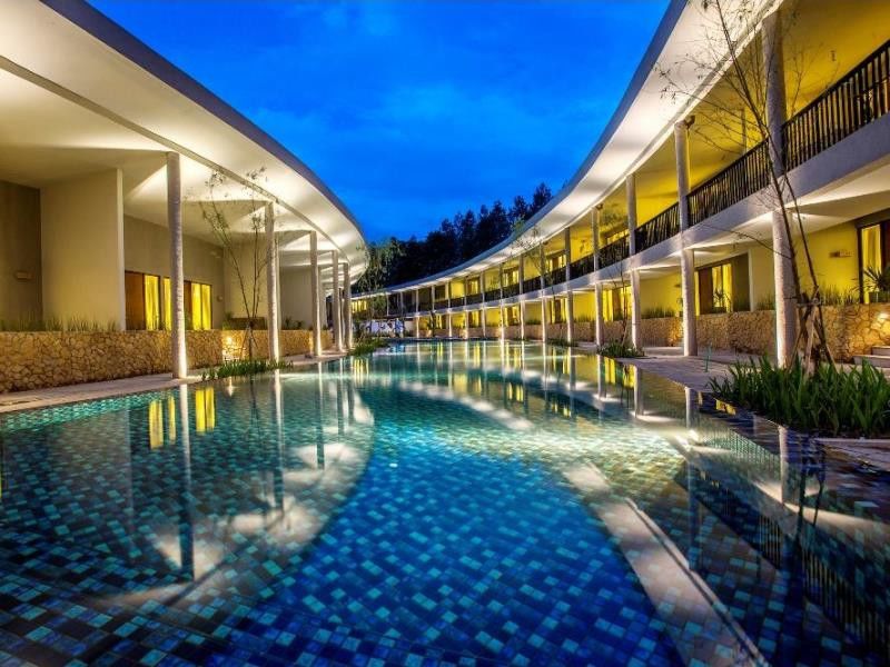 Hotel Neo+ Green Savana Sentul City Bogor Ngoại thất bức ảnh